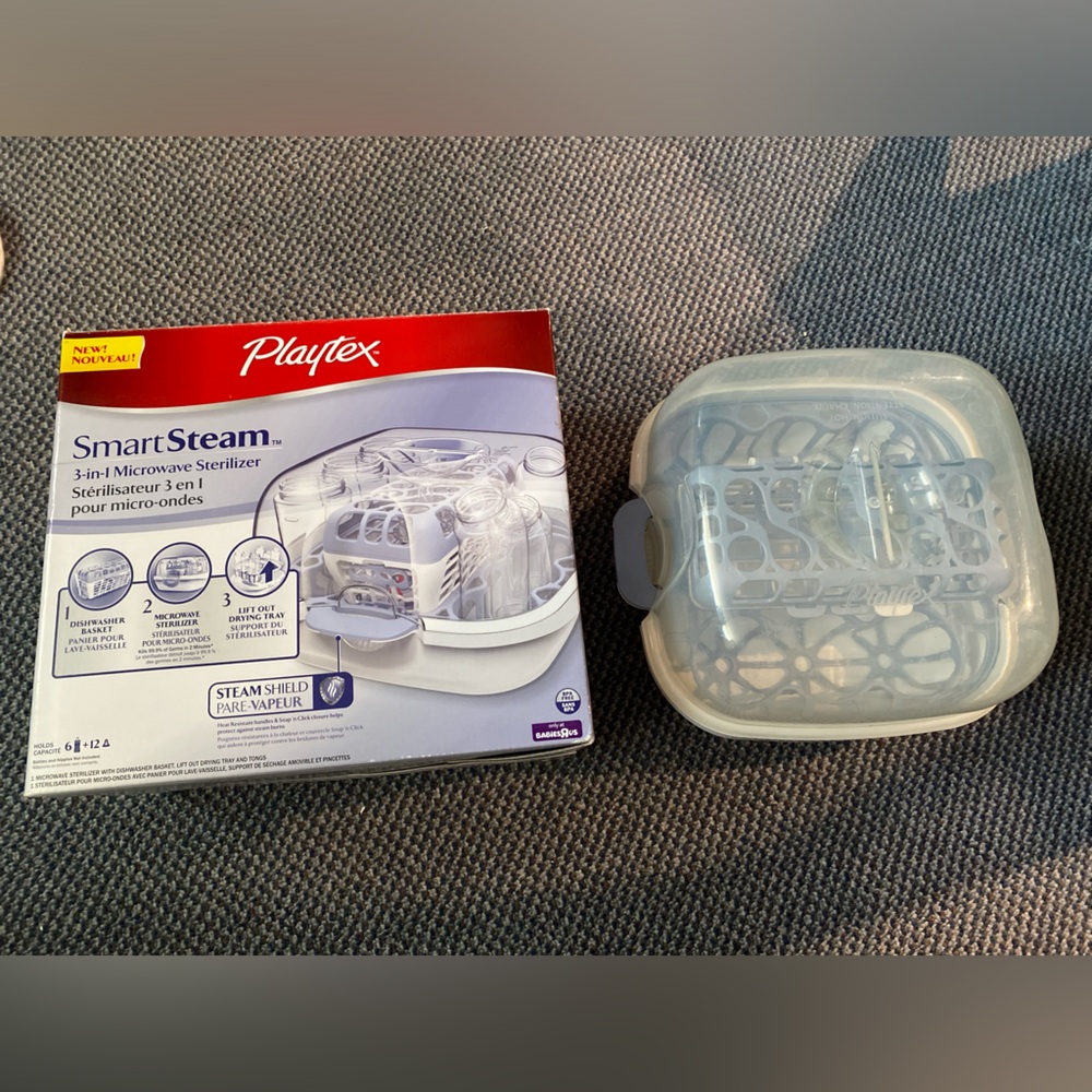 Playtex Smart Steam 3 in 1 microwave sterilizer. In original box w instructions.